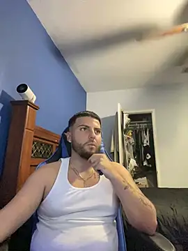 Snapshot of MasterKvn chatting on January 15, 2025, 9:35 am MasterKvn online show from January 15, 2025, 9:35 am