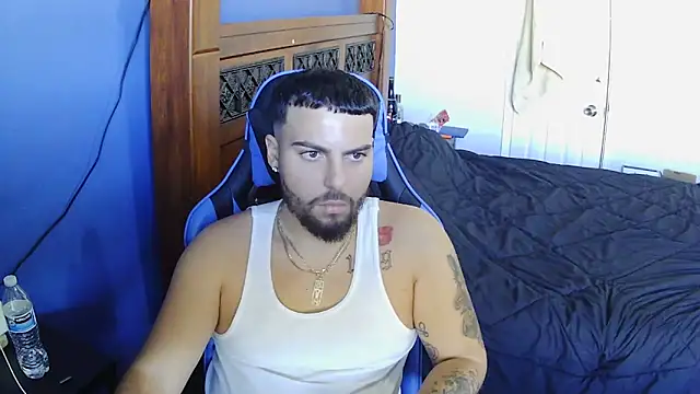 Snapshot of MasterKvn chatting on January 29, 2025, 9:17 pm MasterKvn online show from January 29, 2025, 9:17 pm