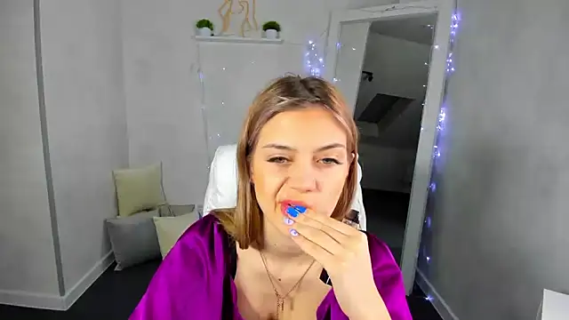 Cherry Price online show from February 12, 2025, 12:16 am