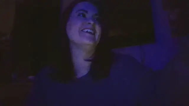 Snapshot of _CumSeeV_ chatting on December 19, 2025, 5:03 am CumSeeV online show from December 19, 2025, 5:03 am