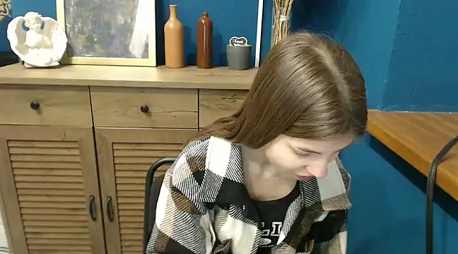 felicity gold online show from December 21, 2024, 7:56 am