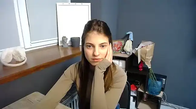 felicity gold online show from February 12, 2025, 12:01 pm