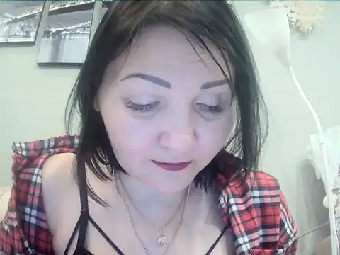 Snapshot of ClaireSunset chatting on January 7, 2025, 4:59 pm ClaireSunset online show from January 7, 2025, 4:59 pm