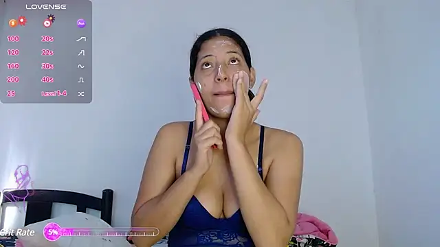 Snapshot of evaluna_horny_ chatting on March 5, 2025, 1:06 pm evaluna horny  online show from March 5, 2025, 1:06 pm