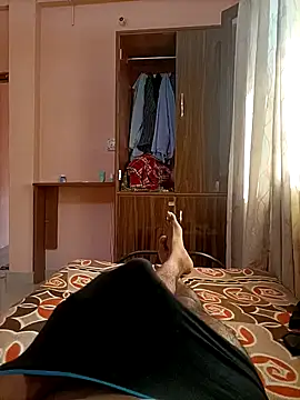 Snapshot of RRahullove69 chatting on October 5, 2025, 8:23 am RRahullove69 online show from October 5, 2025, 8:23 am