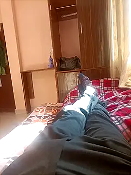 Snapshot of RRahullove69 chatting on October 29, 2025, 9:00 am RRahullove69 online show from October 29, 2025, 9:00 am