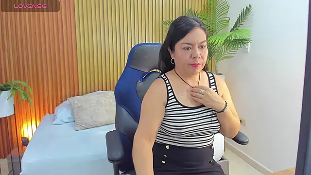 Snapshot of nahia_13 chatting on September 30, 2025, 12:10 pm nahia 13 online show from September 30, 2025, 12:10 pm