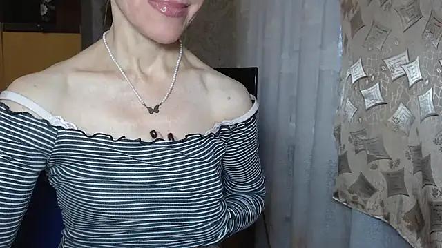 Snapshot of Pepper_mur chatting on November 24, 2025, 6:13 am Pepper mur online show from November 24, 2025, 6:13 am