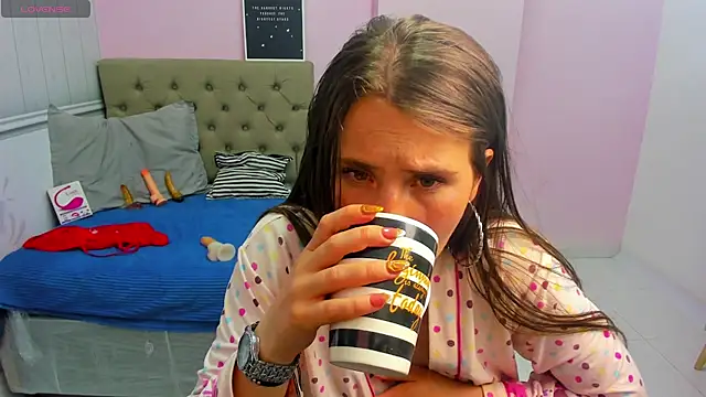 Snapshot of lauren_rios7 chatting on February 15, 2025, 1:21 am lauren rios7 online show from February 15, 2025, 1:21 am