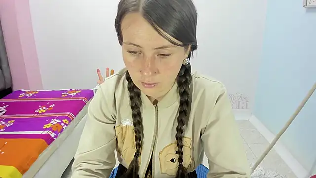 Snapshot of lauren_rios7 chatting on October 18, 2025, 2:40 pm lauren rios7 online show from October 18, 2025, 2:40 pm