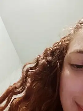 Snapshot of Sweetxxxmoore chatting on March 18, 2025, 11:20 pm Sweetxxxmoore online show from March 18, 2025, 11:20 pm