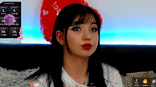 AveryWillow online show from February 23, 2025, 6:23 pm