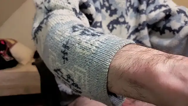 Snapshot of SteveStiffbone chatting on November 10, 2025, 10:42 pm SteveStiffbone online show from November 10, 2025, 10:42 pm