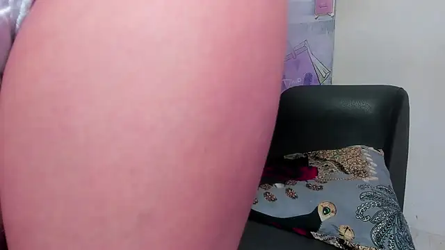 Be pretty skinny 69  online show from September 9, 2025, 11:21 am