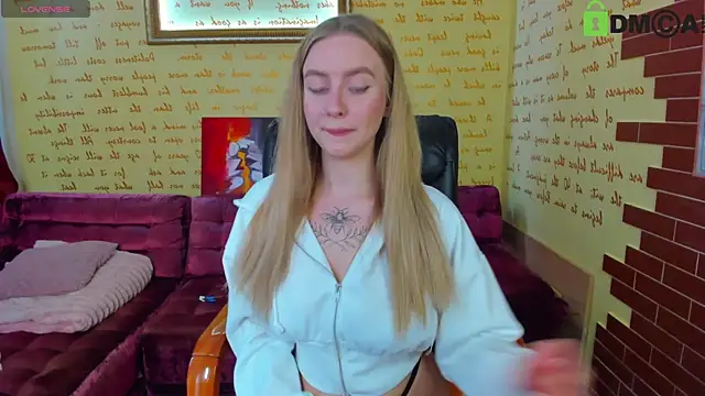 Snapshot of alexa_glory chatting on October 4, 2025, 10:57 am alexa glory online show from October 4, 2025, 10:57 am