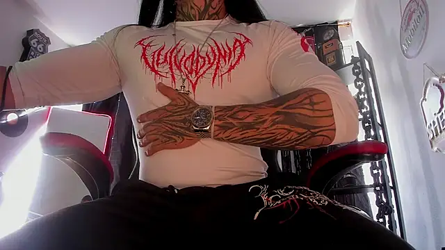 the beast master  online show from November 14, 2025, 8:18 pm