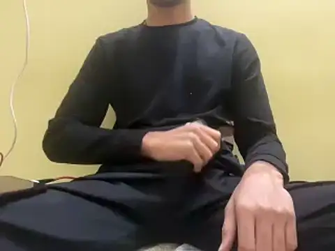 Snapshot of rahul_4u chatting on December 17, 2024, 6:56 am rahul 4u online show from December 17, 2024, 6:56 am