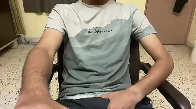 Snapshot of rahul_4u chatting on February 18, 2025, 2:38 pm rahul 4u online show from February 18, 2025, 2:38 pm