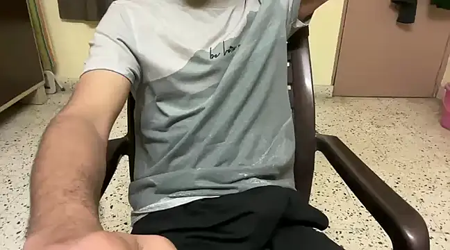 Snapshot of rahul_4u chatting on February 26, 2025, 1:08 pm rahul 4u online show from February 26, 2025, 1:08 pm