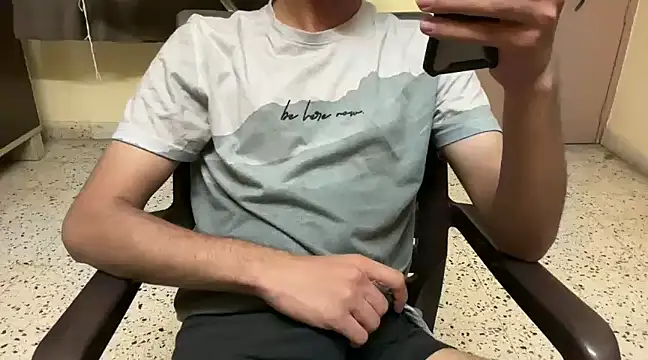 Snapshot of rahul_4u chatting on March 22, 2025, 7:09 pm rahul 4u online show from March 22, 2025, 7:09 pm