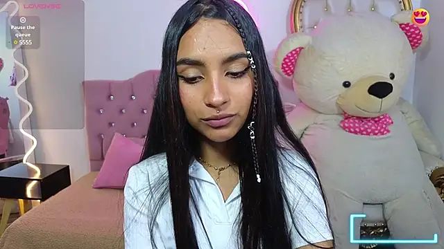 Jazmin tay online show from March 18, 2025, 7:31 pm