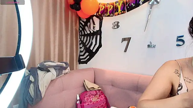 Snapshot of 1Sloppy_Fox4 chatting on October 25, 2025, 12:40 am 1Sloppy Fox4 online show from October 25, 2025, 12:40 am