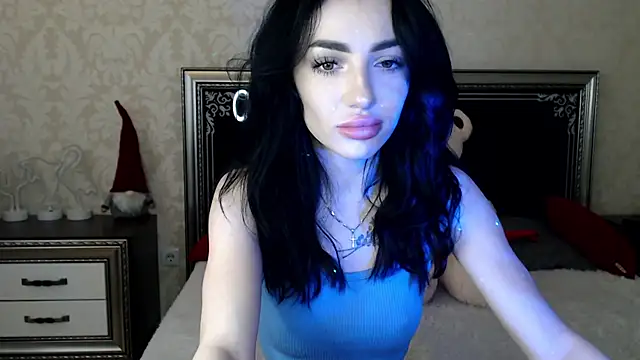 NancyLovee  online show from December 23, 2024, 8:22 am