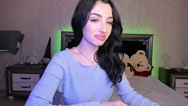 NancyLovee  online show from March 21, 2025, 12:51 am