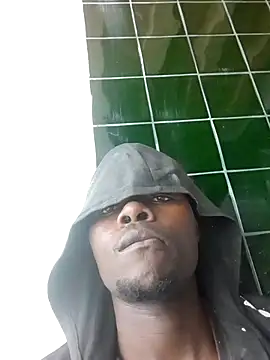 Snapshot of PauMascarado chatting on March 17, 2025, 12:35 pm PauMascarado online show from March 17, 2025, 12:35 pm