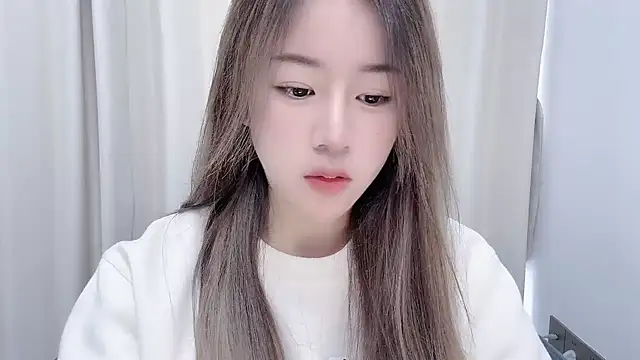 Snapshot of chloe-01 chatting on December 9, 2024, 4:45 am chloe-01 online show from December 9, 2024, 4:45 am