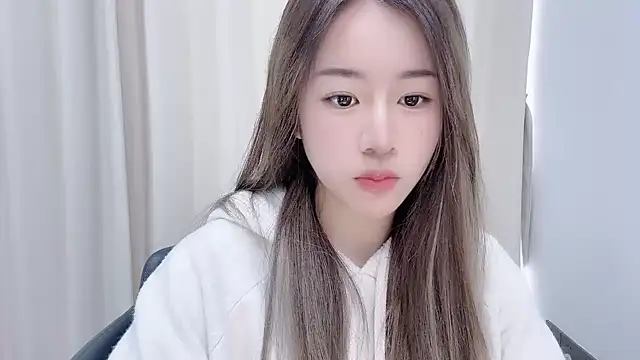 chloe-01 online show from December 29, 2024, 4:48 am