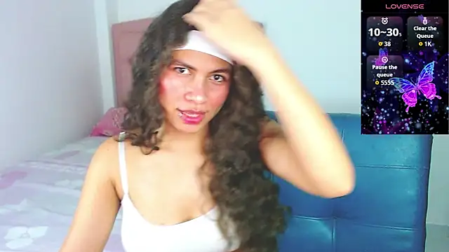 Snapshot of Cynthia_hazel chatting on November 5, 2025, 5:07 am Cynthia hazel online show from November 5, 2025, 5:07 am