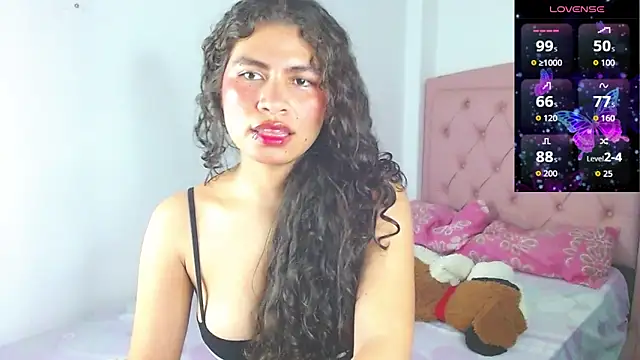 Snapshot of Cynthia_hazel chatting on November 22, 2025, 4:11 am Cynthia hazel online show from November 22, 2025, 4:11 am