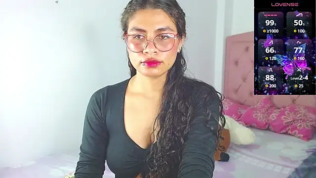 Snapshot of Cynthia_hazel chatting on November 27, 2025, 3:41 am Cynthia hazel online show from November 27, 2025, 3:41 am