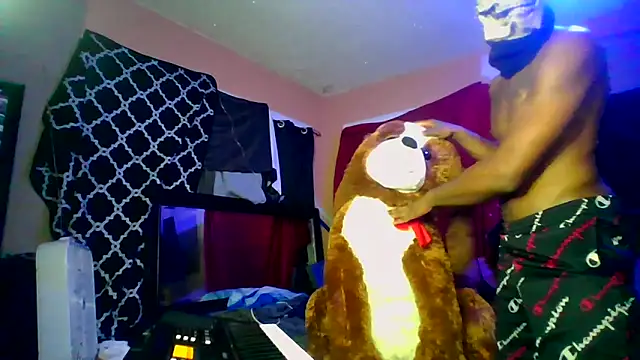 Snapshot of HilariousBrain9 chatting on September 20, 2025, 4:13 am HilariousBrain9 online show from September 20, 2025, 4:13 am