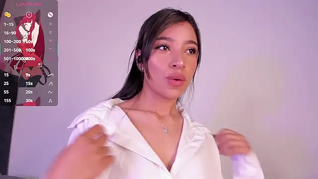 Mereo leona online show from December 3, 2025, 9:02 pm