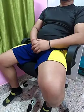 Snapshot of zon_zustin chatting on February 20, 2025, 7:52 pm zon zustin online show from February 20, 2025, 7:52 pm
