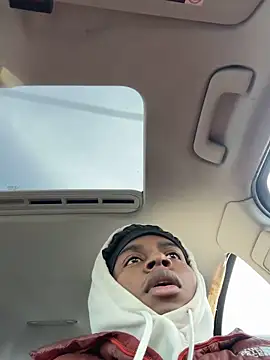 Snapshot of tokenkingtn chatting on November 7, 2025, 1:22 pm tokenkingtn online show from November 7, 2025, 1:22 pm