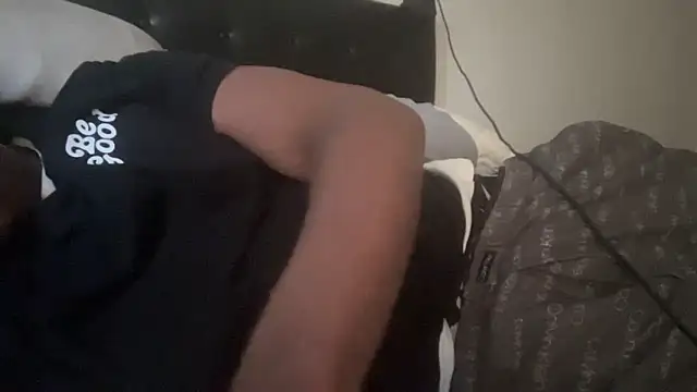 Snapshot of tokenkingtn chatting on November 29, 2025, 5:27 pm tokenkingtn online show from November 29, 2025, 5:27 pm