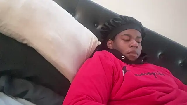 Snapshot of tokenkingtn chatting on December 3, 2025, 1:42 pm tokenkingtn online show from December 3, 2025, 1:42 pm