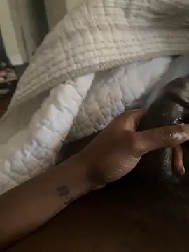 Snapshot of tokenkingtn chatting on December 5, 2025, 4:03 pm tokenkingtn online show from December 5, 2025, 4:03 pm