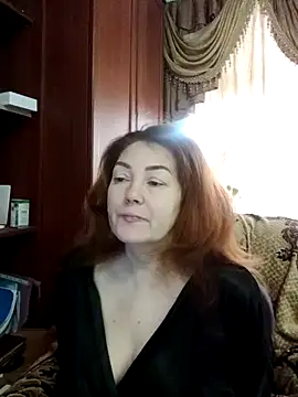 Snapshot of Madame-Butterfly chatting on December 23, 2024, 4:44 am Madame-Butterfly online show from December 23, 2024, 4:44 am
