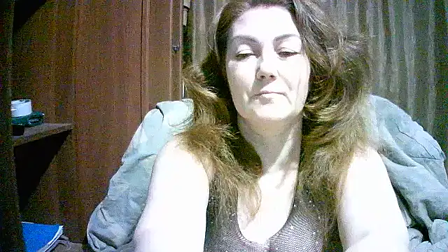 Madame-Butterfly online show from December 2, 2025, 1:17 pm