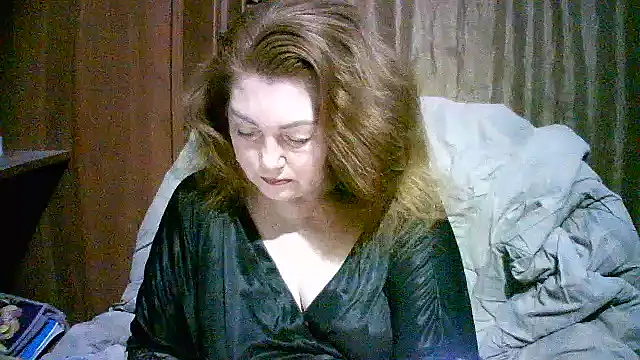 Madame-Butterfly online show from December 4, 2025, 4:38 pm