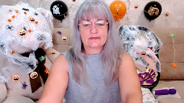 Snapshot of SiberiabBerry chatting on October 29, 2025, 2:52 pm SiberiabBerry online show from October 29, 2025, 2:52 pm