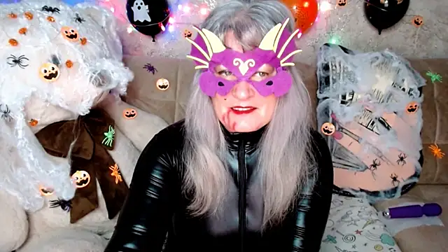 Snapshot of SiberiabBerry chatting on October 31, 2025, 3:02 pm SiberiabBerry online show from October 31, 2025, 3:02 pm