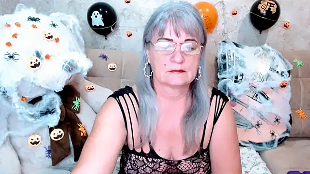 Snapshot of SiberiabBerry chatting on November 1, 2025, 4:36 am SiberiabBerry online show from November 1, 2025, 4:36 am