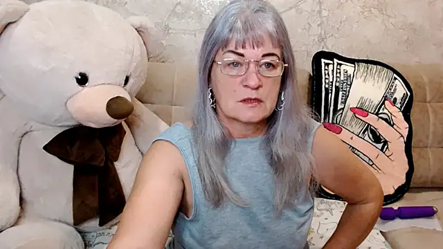 Snapshot of SiberiabBerry chatting on November 3, 2025, 11:04 pm SiberiabBerry online show from November 3, 2025, 11:04 pm