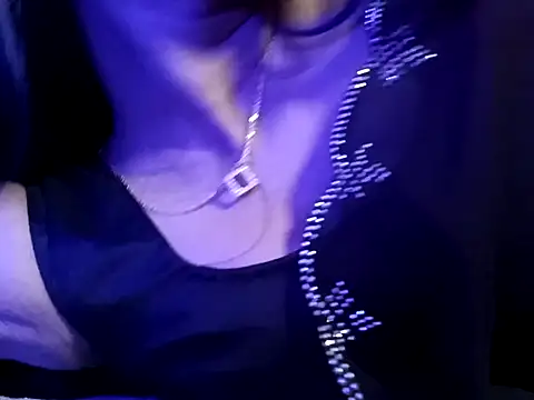 Snapshot of sexy_m23 chatting on February 24, 2025, 5:09 pm sexy m23 online show from February 24, 2025, 5:09 pm