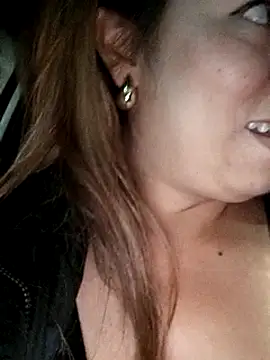 Snapshot of Katalina_S3xy chatting on February 14, 2025, 1:45 am Katalina S3xy online show from February 14, 2025, 1:45 am